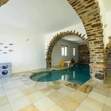 Villa Aeolos With 2 Private Pools *