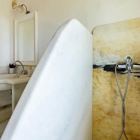 Aeolos With 2 Private Pools * Sarakiniko (Paros)